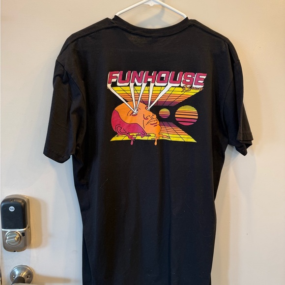 Funhouse Brews Black Graphic T-Shirt - Picture 2 of 2